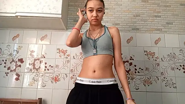 AnnettaBelsito online show from 03-25-26, 01:10