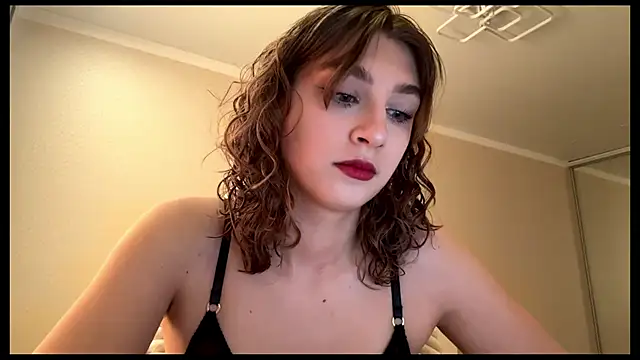 ElliKrovel online show from 02-10-26, 11:20