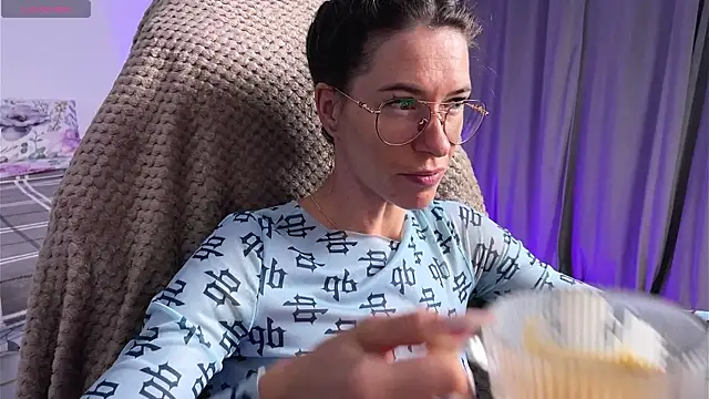 Katy Kar online show from 07-10-26, 08:42