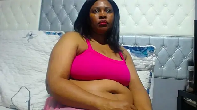 SEXYBUSTYEBONYXX online show from 05-23-26, 01:59