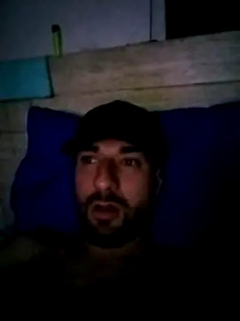 Snapshot of Camilo696903 chatting on 05-18-26, 03:06 Camilo696903 online show from 05-18-26, 03:06