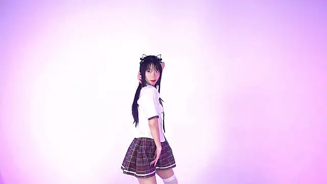 Believe-girl online show from 05-16-26, 12:59