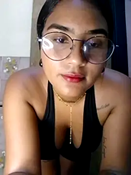 Snapshot of Zoe_Renata chatting on 07-12-26, 09:48 Zoe Renata online show from 07-12-26, 09:48