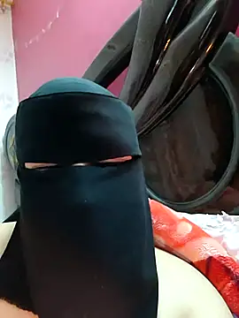 Snapshot of Warda_Egy chatting on 02-23-26, 11:16 Warda Egy online show from 02-23-26, 11:16