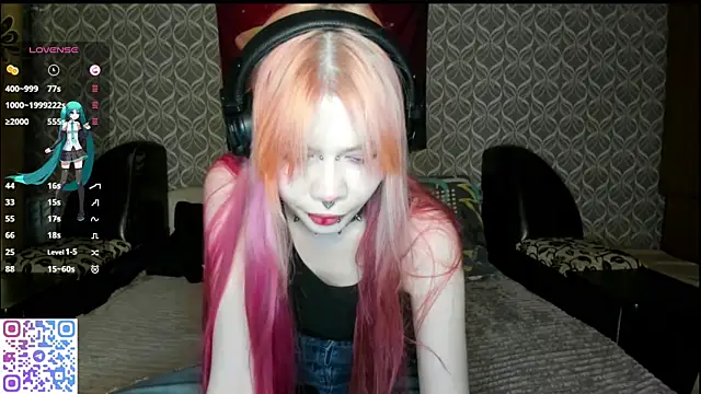 Veldenga online show from 04-15-26, 05:39