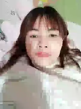 Snapshot of Loyalty-love chatting on 02-09-26, 02:26 Loyalty-love online show from 02-09-26, 02:26