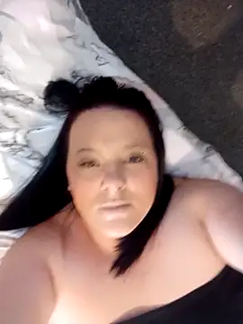 Snapshot of louisa36 chatting on 02-26-26, 09:53 louisa36 online show from 02-26-26, 09:53