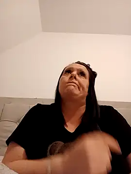 louisa36 online show from 03-25-26, 10:08