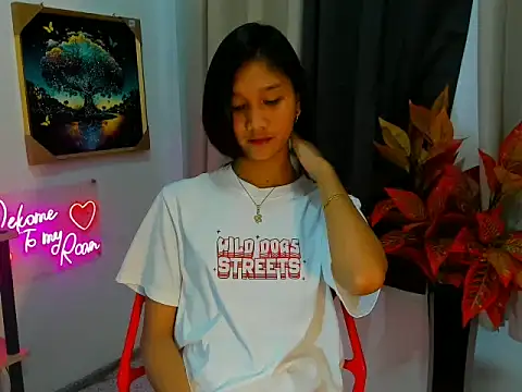 littlemikay online show from 02-17-26, 06:11