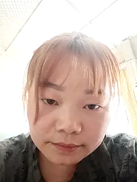 Snapshot of Miesi-c2clove chatting on 02-27-26, 07:41 Miesi-c2clove online show from 02-27-26, 07:41