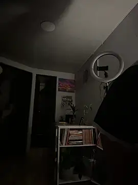 RachelWeisz  online show from 02-08-26, 10:35