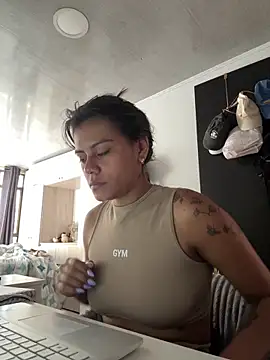 RachelWeisz  online show from 03-01-26, 12:49