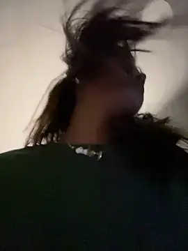 RachelWeisz  online show from 03-30-26, 10:17