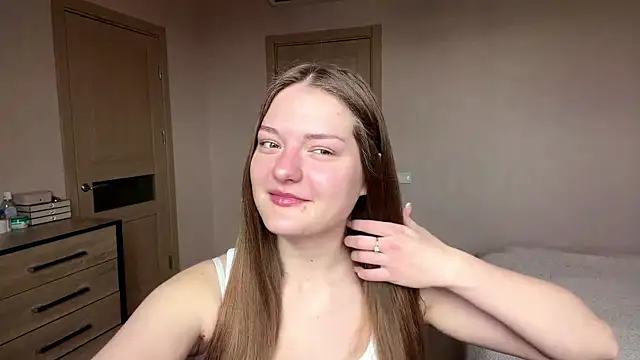 Milayouknow online show from 04-12-26, 08:28