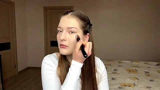 Snapshot of Milayouknow chatting on 02-13-26, 08:03 Milayouknow online show from 02-13-26, 08:03