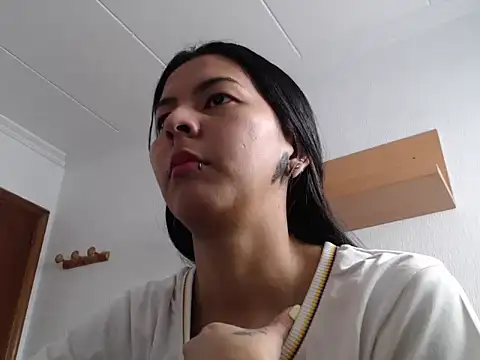 Snapshot of ZeforAitanna chatting on 02-19-26, 11:18 ZeforAitanna online show from 02-19-26, 11:18