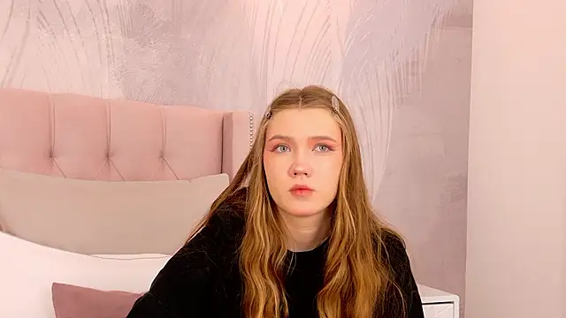 Snapshot of StacyHicks chatting on 03-07-26, 03:06 StacyHicks online show from 03-07-26, 03:06