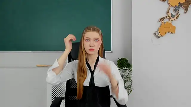 Snapshot of StacyHicks chatting on 04-04-26, 03:07 StacyHicks online show from 04-04-26, 03:07