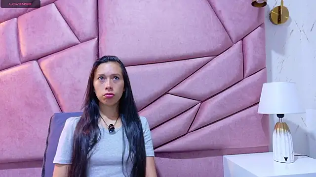 Snapshot of kimberlypink_ chatting on 02-10-26, 11:20 kimberlypink online show from 02-10-26, 11:20