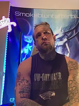 Smokebluntafterblunt online show from 03-25-26, 06:57