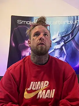 Snapshot of Smokebluntafterblunt chatting on 05-05-26, 12:41 Smokebluntafterblunt online show from 05-05-26, 12:41