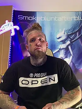 Smokebluntafterblunt online show from 04-06-26, 12:50