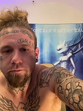 Smokebluntafterblunt online show from 02-11-26, 03:56