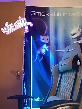 Smokebluntafterblunt online show from 03-04-26, 02:19