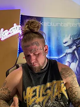 Smokebluntafterblunt online show from 03-03-26, 01:51