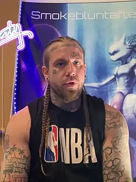 Smokebluntafterblunt online show from 04-13-26, 01:37