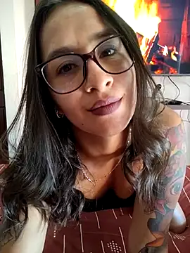 Paola andrade online show from 02-10-26, 01:43