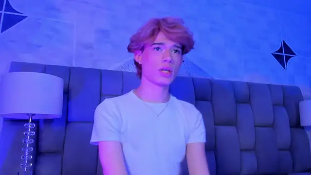 Snapshot of AngelDoll_1 chatting on 03-17-26, 05:10 AngelDoll 1 online show from 03-17-26, 05:10