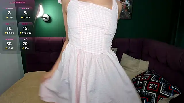 Snapshot of EmmaEthereal chatting on 02-24-26, 01:39 EmmaEthereal online show from 02-24-26, 01:39