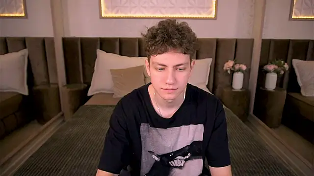 Snapshot of StefanBev chatting on 02-12-26, 07:46 StefanBev online show from 02-12-26, 07:46