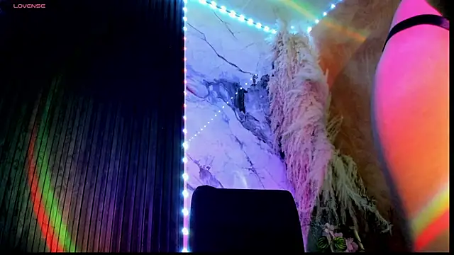 Snapshot of sophia_storm01 chatting on 02-27-26, 01:11 sophia storm01 online show from 02-27-26, 01:11