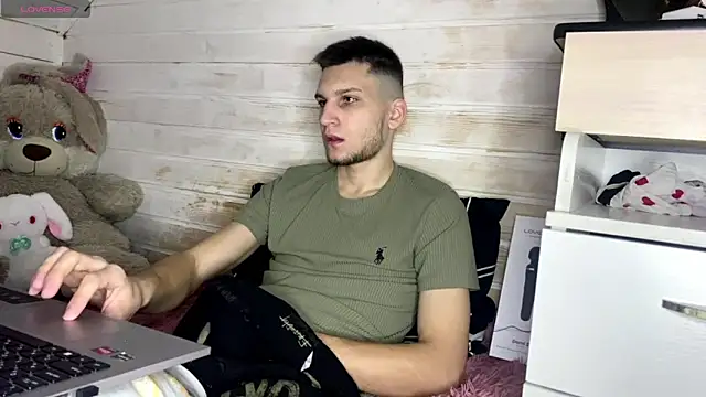 Donald boy online show from 03-19-26, 11:16