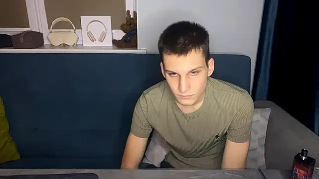 Snapshot of Donald_boy chatting on 02-20-26, 06:54 Donald boy online show from 02-20-26, 06:54