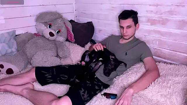 Donald boy online show from 03-12-26, 08:13