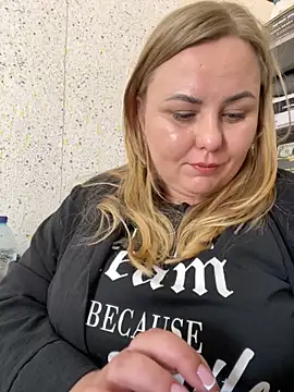 Mommy-girl-Lola online show from 06-18-26, 10:31