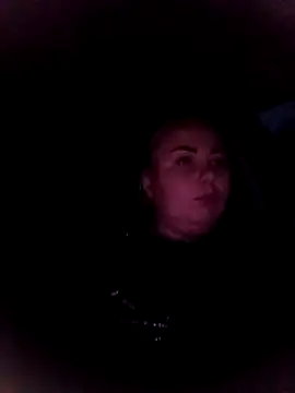 Snapshot of Mommy-girl-Lola chatting on 02-18-26, 04:32 Mommy-girl-Lola online show from 02-18-26, 04:32