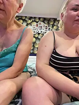 Mommy-girl-Lola online show from 03-15-26, 07:10