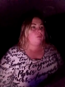 Snapshot of Mommy-girl-Lola chatting on 02-19-26, 06:16 Mommy-girl-Lola online show from 02-19-26, 06:16