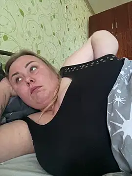 Mommy-girl-Lola online show from 04-05-26, 12:01