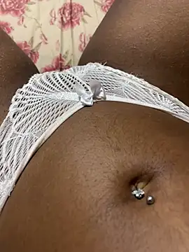 Snapshot of MusaNatacha chatting on 02-21-26, 07:49 MusaNatacha online show from 02-21-26, 07:49