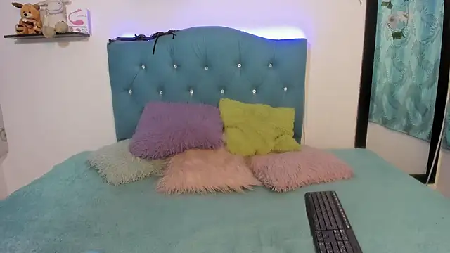 Sandy ass 69  online show from 02-07-26, 06:38