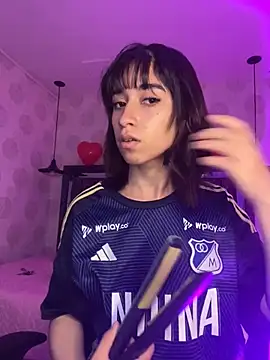 alahia pink online show from 02-25-26, 04:01