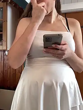 Midnight Munch online show from 03-04-26, 08:44