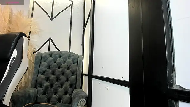 lorraineHunter online show from 02-17-26, 01:08