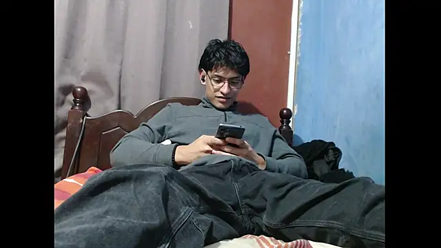 Matt BBC online show from 04-08-26, 04:36