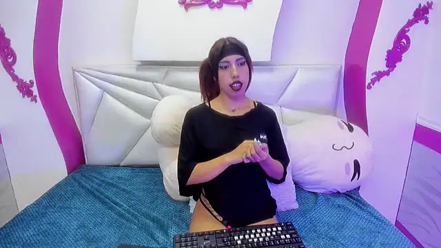 Snapshot of Eloisa_Morgan chatting on 04-09-26, 02:24 Eloisa Morgan online show from 04-09-26, 02:24